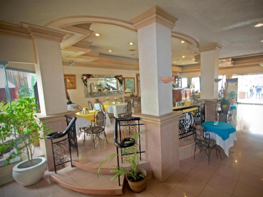 Hotel Galleria Davao Экстерьер фото
