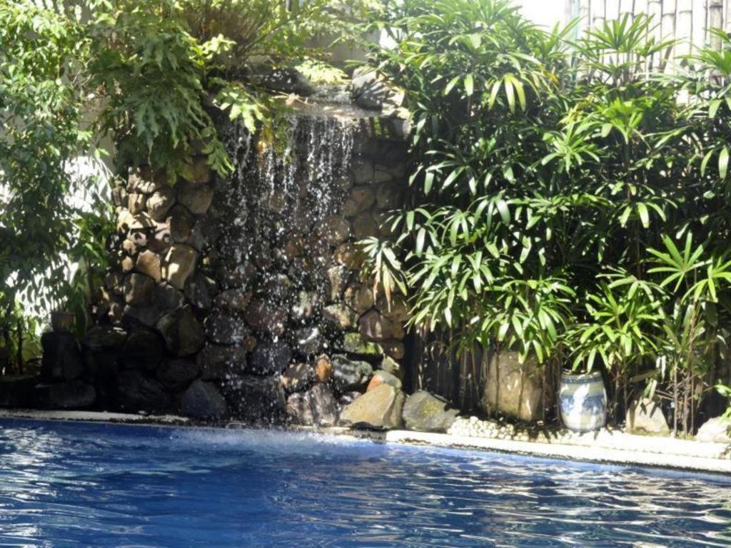 Hotel Galleria Davao Экстерьер фото