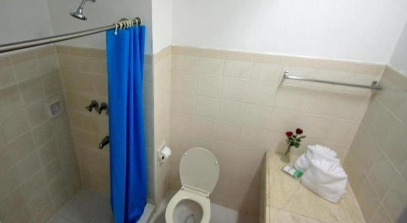 Hotel Galleria Davao Экстерьер фото