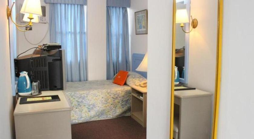 Hotel Galleria Davao Экстерьер фото